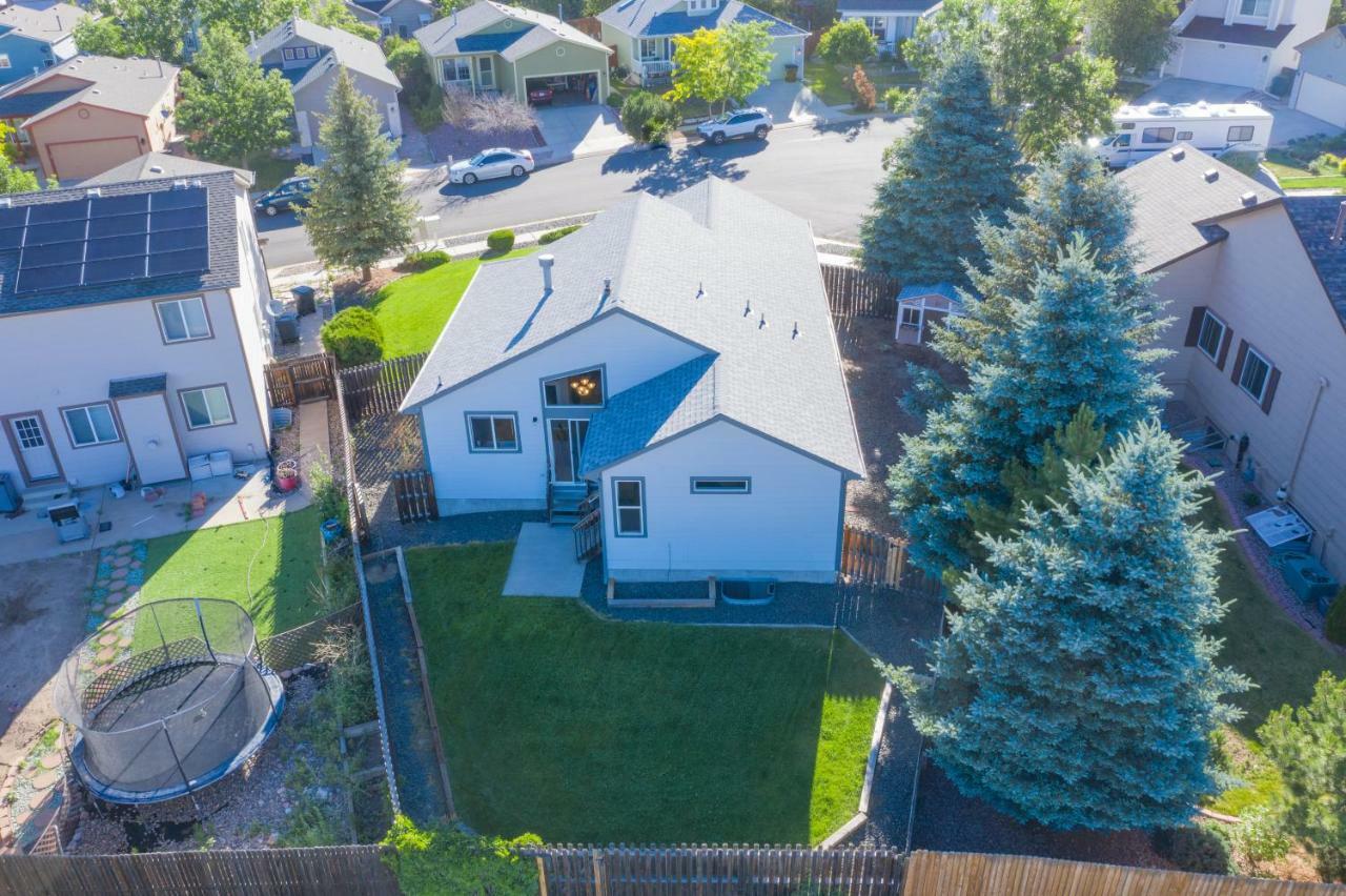 Cozy 4Br House With Peak Views In Colorado Springs Villa Exterior photo